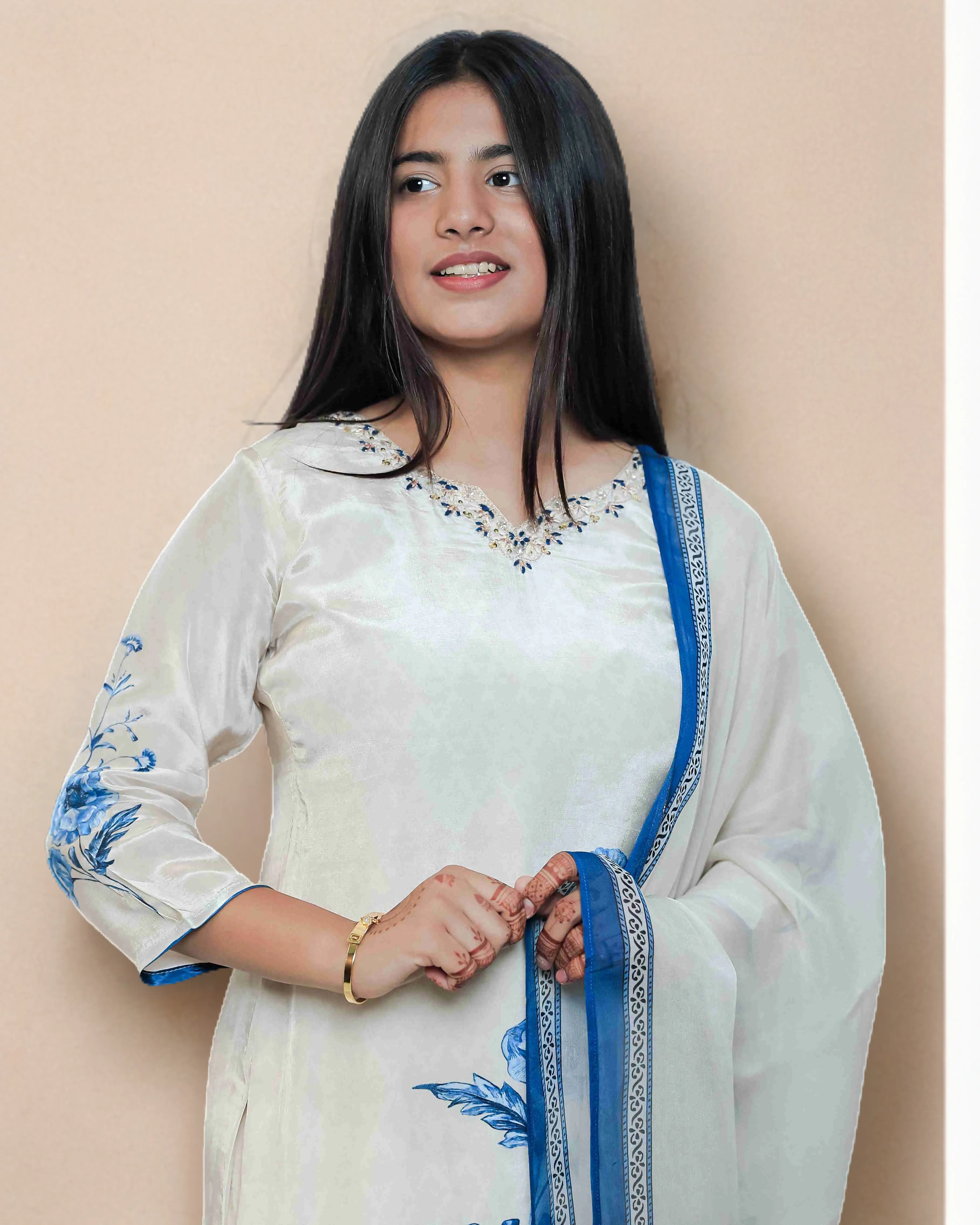 Zari white salwar kameez suit
