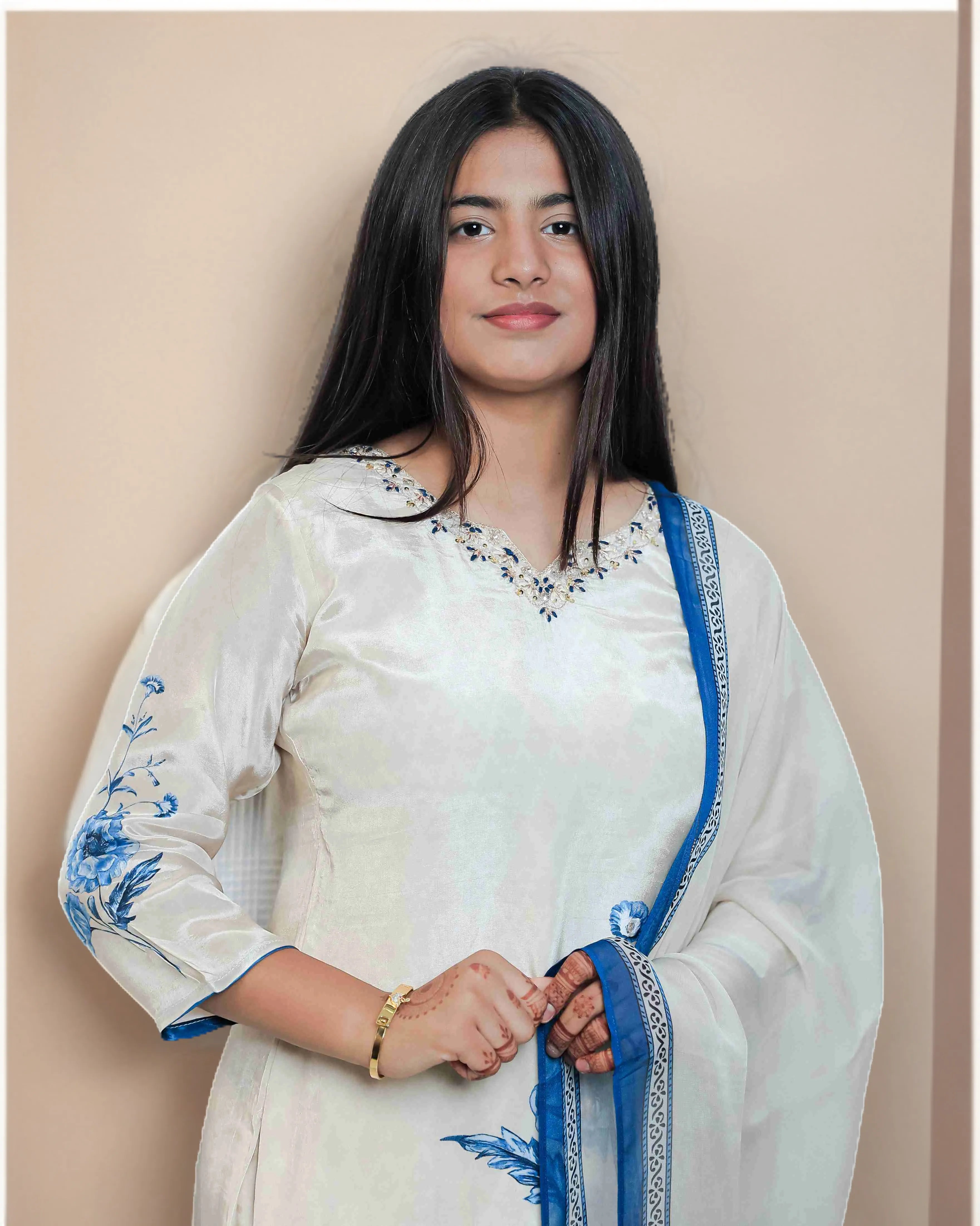 Zari white salwar kameez suit